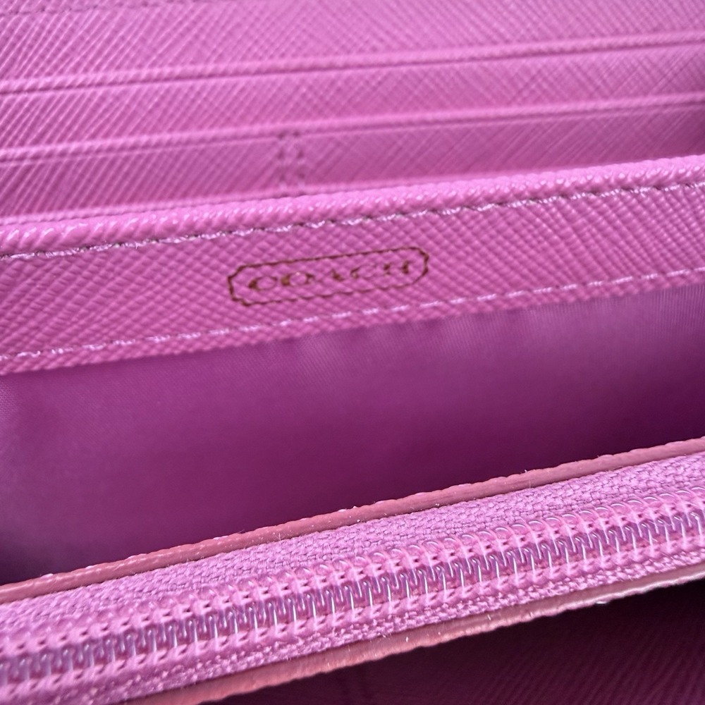 Coach Waverly Heart Cherry Blossom Wallet Accordion Zip Around Clutch Organizer - Picture 5 of 9